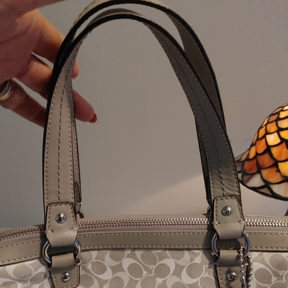 AUTHENTIC NWOT COACH CHELSEA BIAS SIGNATURE BAG - Picture 5 of 9